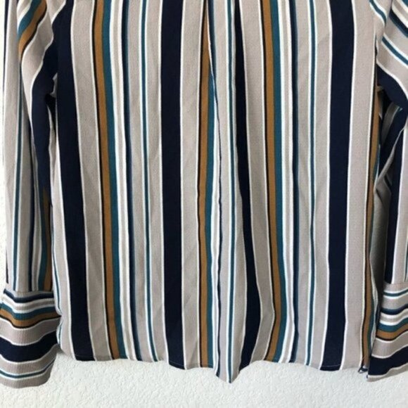 Boutique Monteau Colorful Stripe Faux Wrap Surplice Long Sleeve Top M - Picture 2 of 7